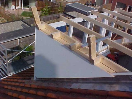 Dakkapel met onderhoudsarme gevelbekleding